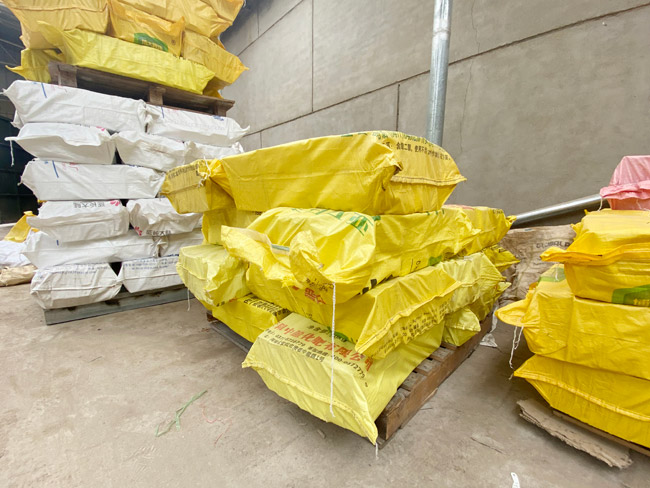 大量庫存及裝車